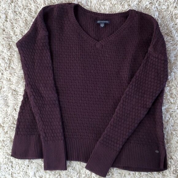 AMERICAN EAGLE Sweater    - Picture 1 of 5